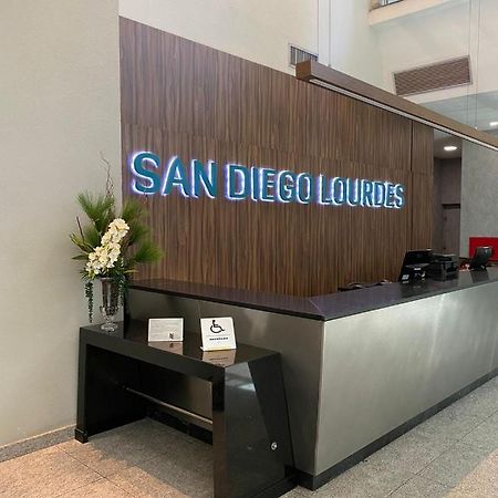 San Diego Suites Lourdes - Oficial Белу-Оризонти Экстерьер фото